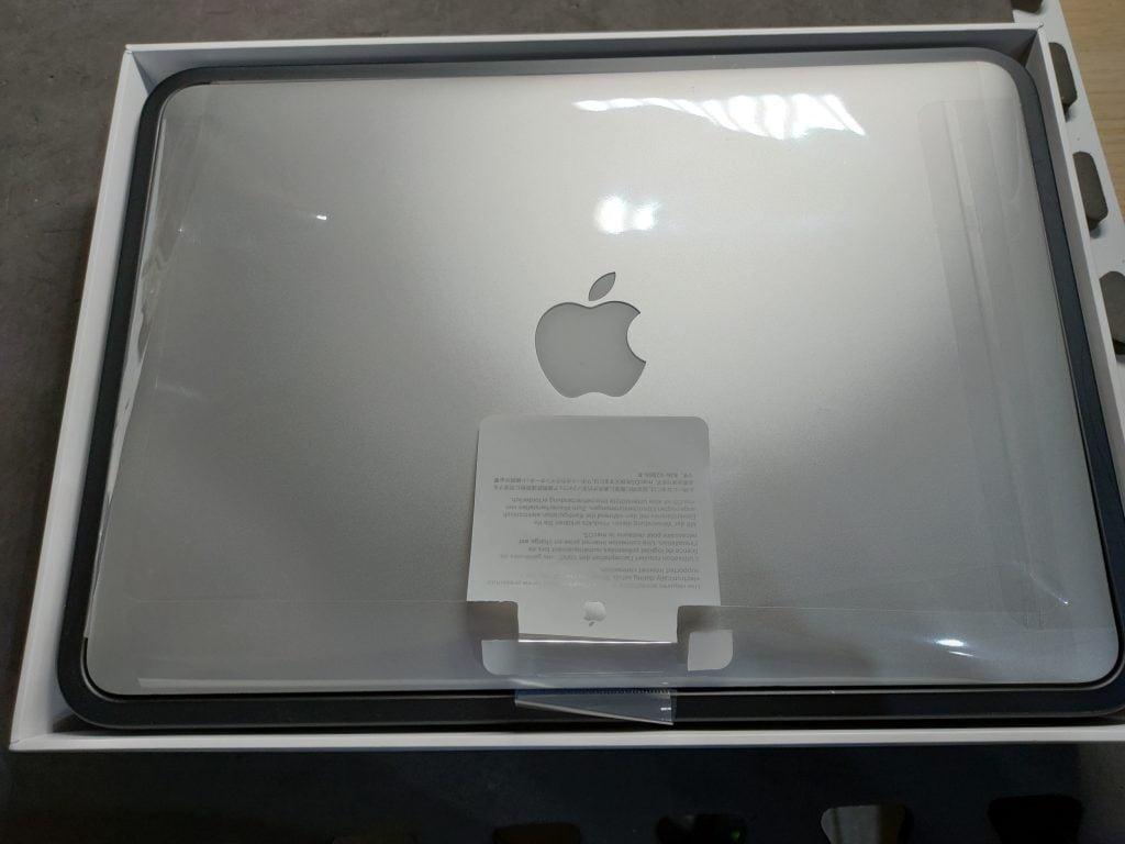 Apple MacBook Air